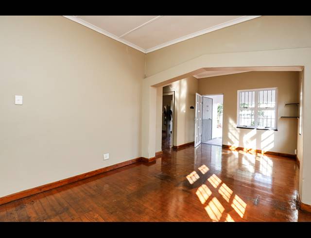 2 BEDROOM TOWNHOUSE FOR SALE IN MUSGRAVE